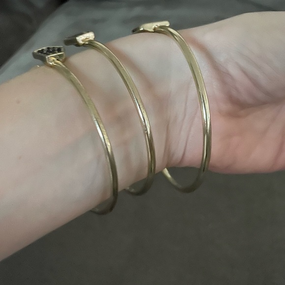 Set of 3 gold and black bangle bracelets - Picture 2 of 5